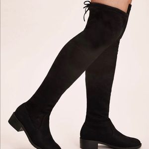 Black Knee High Fitted Boots